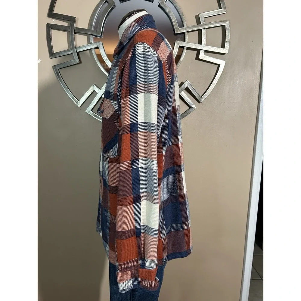 Brixton Shirt Mens Medium Red‎ Blue White Plaid Flannel Long Sleeve Button Up